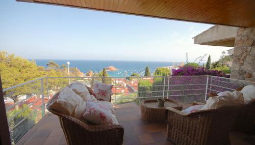 Lets Holidays Sailor House with Sea Views - Foto 1