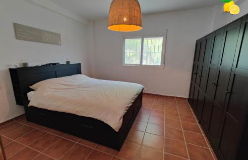 Fully private villa for 12p with large pool in Valencia-Náquera - Foto 27