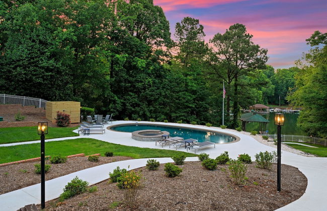 Shoreway Cove by Avantstay Waterfront Pool Dock - Foto 79