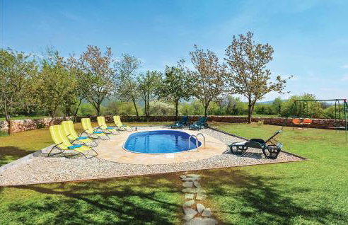 Four-Bedroom Holiday Home In Lecevica - Foto 5