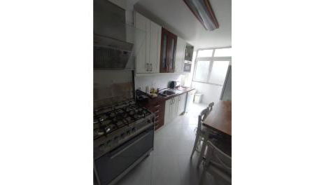 Large Contemporary Apartment with Three-Bedroom - Foto 2