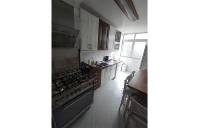 Large Contemporary Apartment with Three-Bedroom - Foto 2