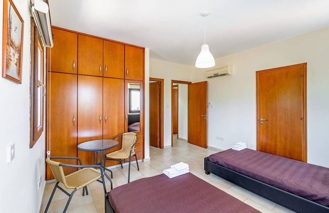 Villa Nikolina - 5 En-suite Bedrooms - Foto 13