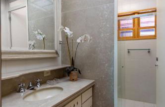 Casa na Granja Comary com piscina, churrasqueira e jacuzzi privativa - Foto 50