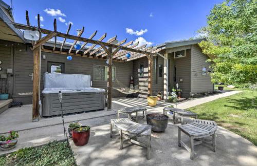 Serene Mountain Retreat with Patio and Mtn Views! - Foto 2