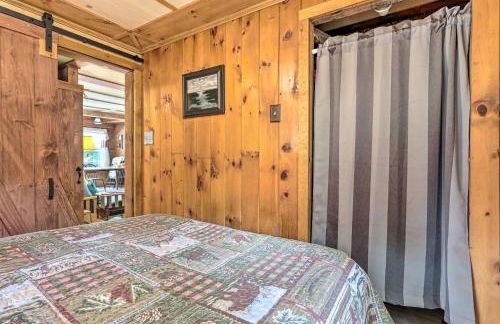 Lake Hermit Cabin with Kayaks and Paddleboards! - Foto 16