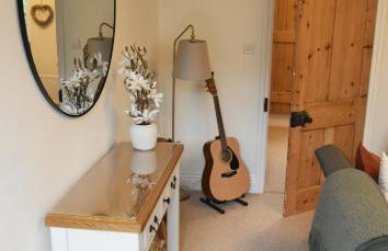 Castleview Cottage - Photo 7