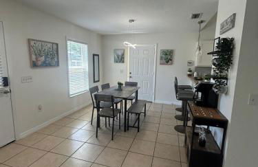 Tropical 3bed 2bath Lakeland Home on corner lot - Foto 24