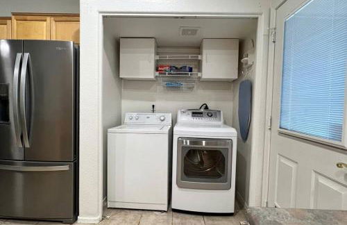 Cozy 3 Bedrooms Town home in Chandler with community pool - Foto 25