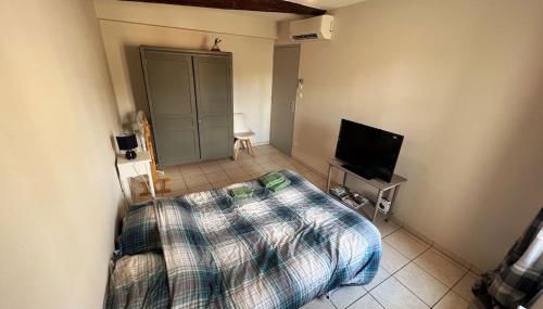 Coeur de village - Villeneuve Les Avignon - Foto 5