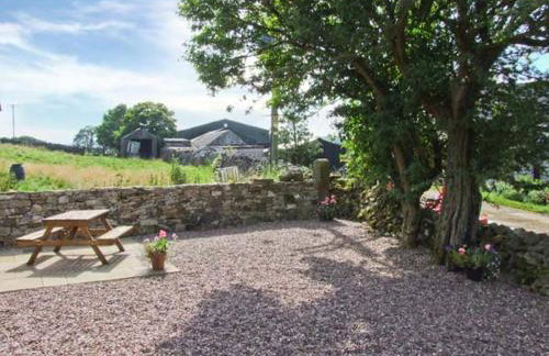 Swallows Barn - Photo 6