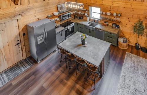 Foxhole Cabin, New custom log cabin in Shenandoah Valley - Photo 5