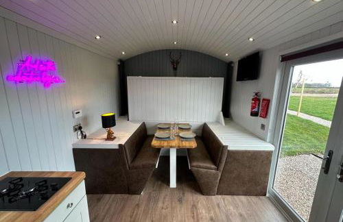 The Stag's Head - Shepherds Hut - Foto 6