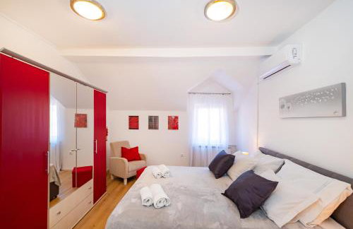 Mediterranean terrace apartment with Bikes & SUP - Photo 22