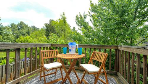 NEW! 3-story Townhome - Private, Self checkin, Quiet. - Foto 5