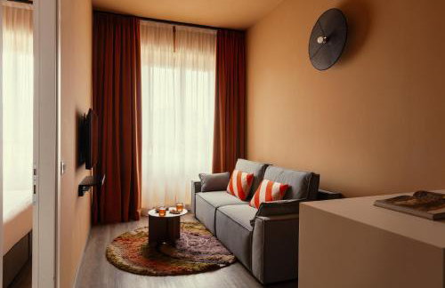 Bob W Milan Ticinese - Photo 41