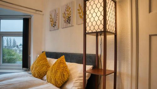 3 Bedrooms Sleeps 7 Free Parking - Foto 2
