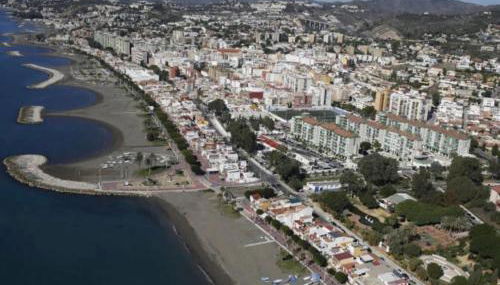 Piso 110m² en el Palo con parking cerca de la playa - Photo 3