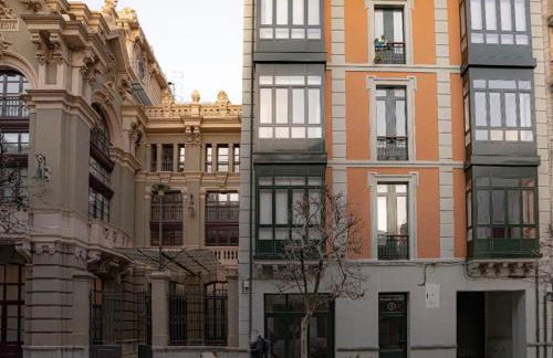 Apartamento Palacio Valdés, centro Avilés, con parking - Foto 1