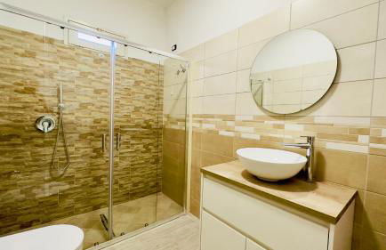 Ninfa Sul Mare Apartments - Piscina Idromassaggio 50 M E T R I dal Mare Free Parking - Photo 34