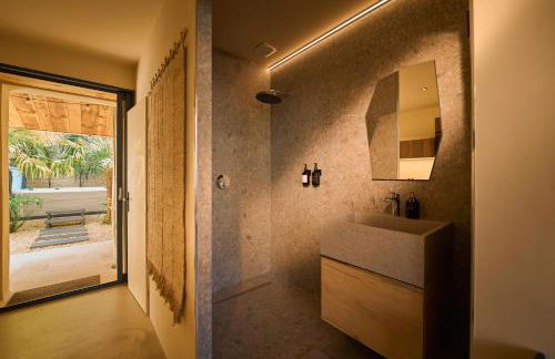 Suite atypique - Jacuzzi spa privé, en centre ville de Cognac - Foto 12