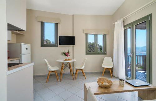 Blue View Villas - Photo 4