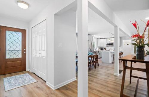 Spacious and Luxury Designed Ranch with Game Room - Foto 8
