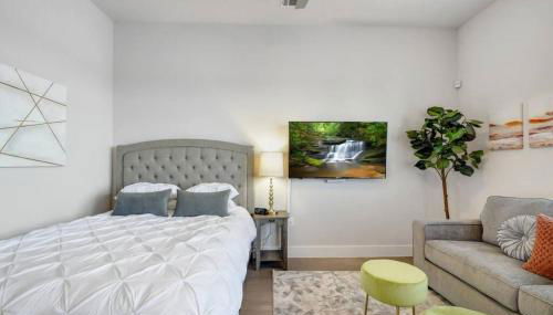 Elegant Modern Studio mins from Riverwalk - Foto 3