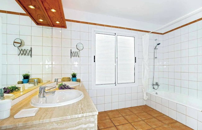 Villa Alcazar - Photo 7