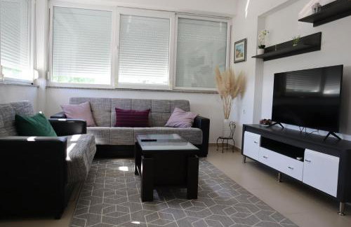 Holiday home Ante with beautiful private garden - Photo 13