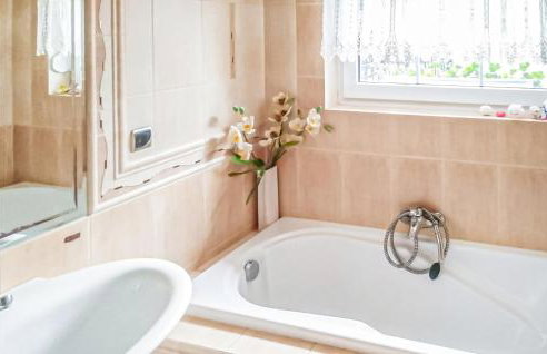 Nice Home In Nowe Warpno With Wifi - Foto 13