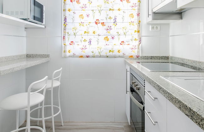 Santa Cruz Downtown Apartment, Luminosidad, Confort y Estilo - Foto 9