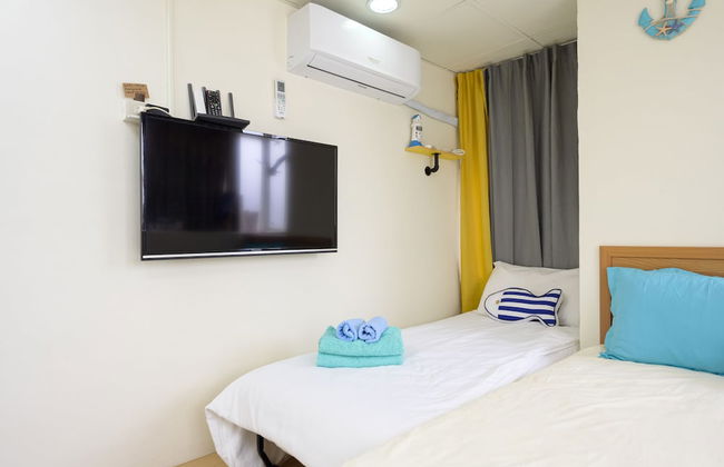 Blue sky Taipei - Photo 56