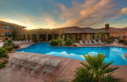 B11-Red Cliff Suite-Second Floor 3-bedroom Sunset view - Foto 15