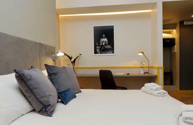 Roma Five Suites - Photo 16