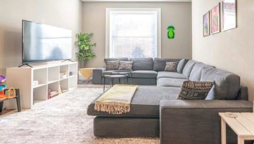 Lovely 4BR Shaw Family Home Garage ABODEbucks - Foto 4