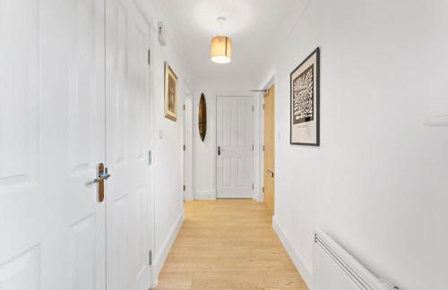 Winter Sale! Modern 2 Bed Flat in Warwick -Parking - Foto 26