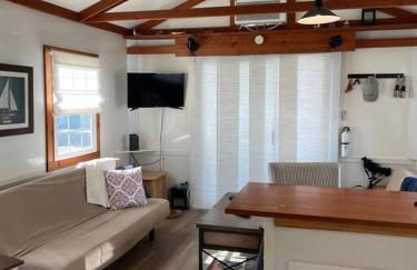 Houseboat in Providence! - Foto 9