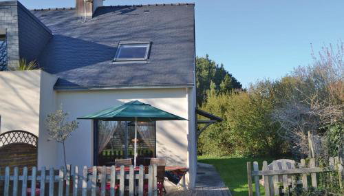 2 Bedroom Amazing Home In Plomeur - Foto 4