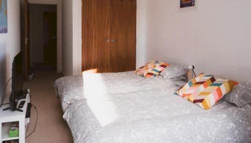 Lovely 2-Bed Flat Glasgow Harbour FREE parking - Pass the Keys - Foto 2, Other