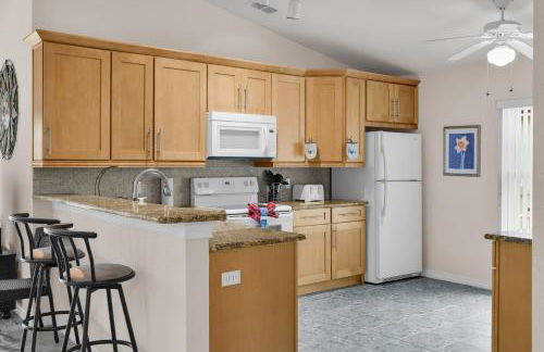 Serene 4 Bed Home With Lake And Conservation Views - Foto 7