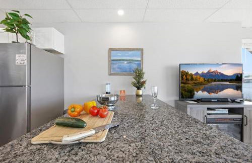 Waterfront Walk Out with Private Terrace - Foto 16