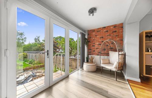 Peaceful 3-BR Home-Driveway, Sky-TV-Free WiFi - Foto 27