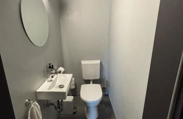 Great Location Airport Exhibition Center Downtown - Foto 9