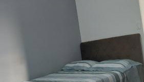 Casa com piscina, ar condicionado, churrasqueira, estacionamento, pet friendly - Foto 5