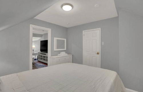 Suites on Seneca - Gorgeous One Bedroom Apartment - Foto 18