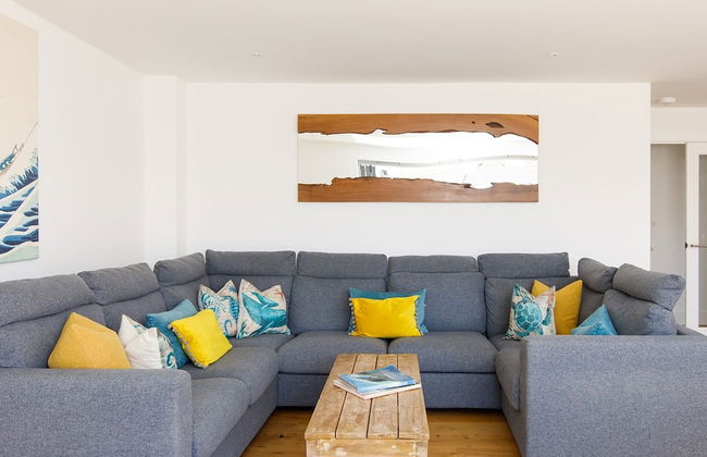 Delightful Seaside Hideaway 5 Mins to Beach - Photo 36