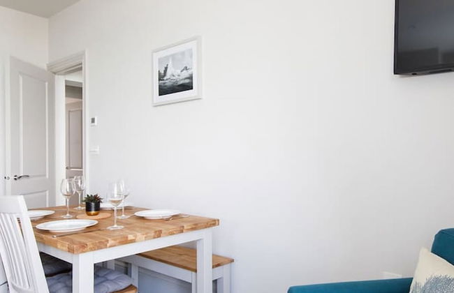 Panoramic sea Views in Beachfront apt w Balcony - Foto 6