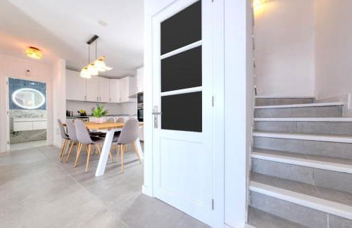 Casa Lolo y Pepe - 100M to the Beach By Lanzarote Vacation Homes - Foto 13