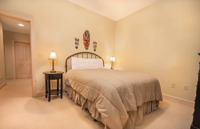 Play-a-way Chalet by Taylor Made Deep Creek - Photo 23